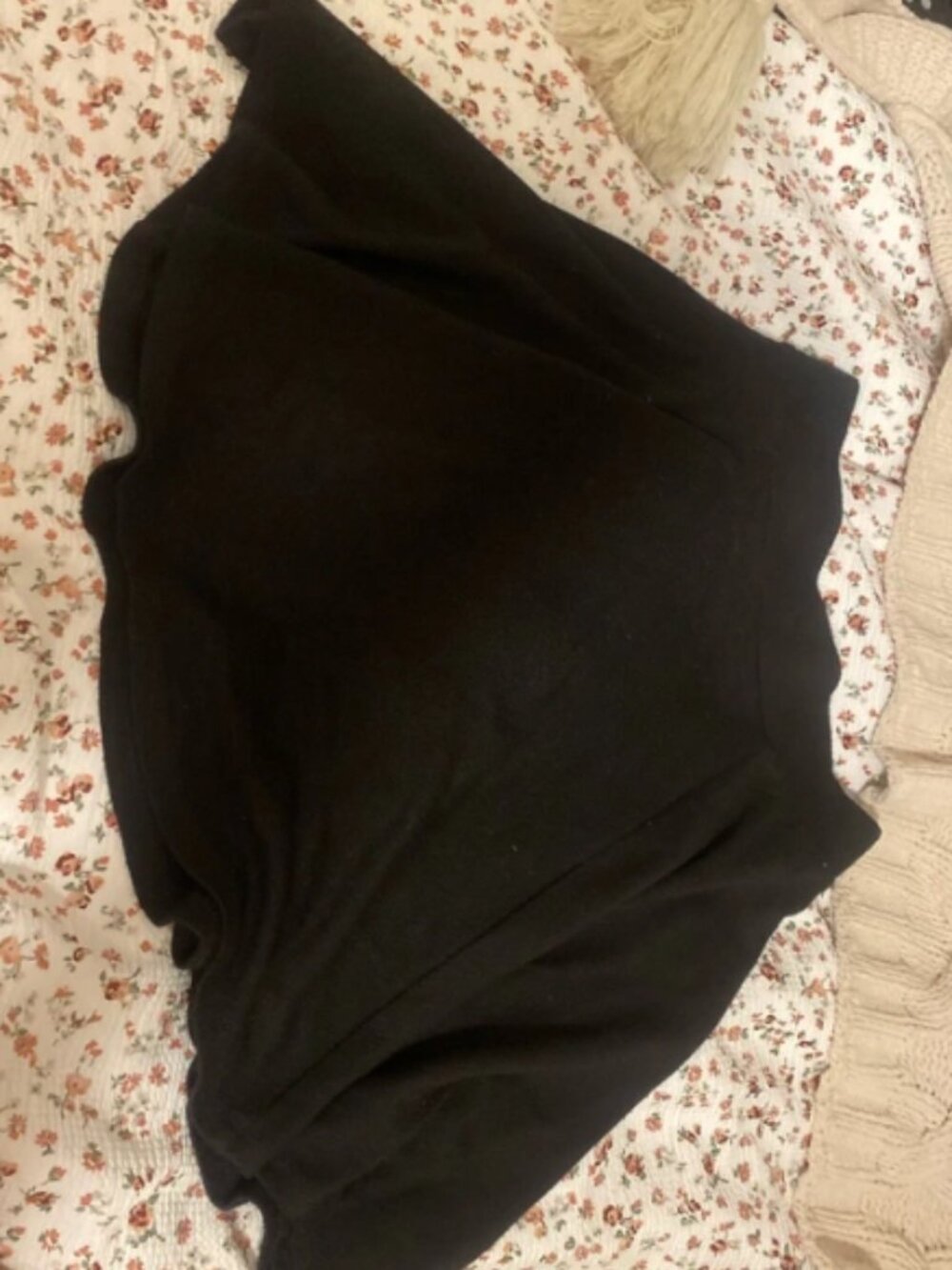 Minimalist black short skirt